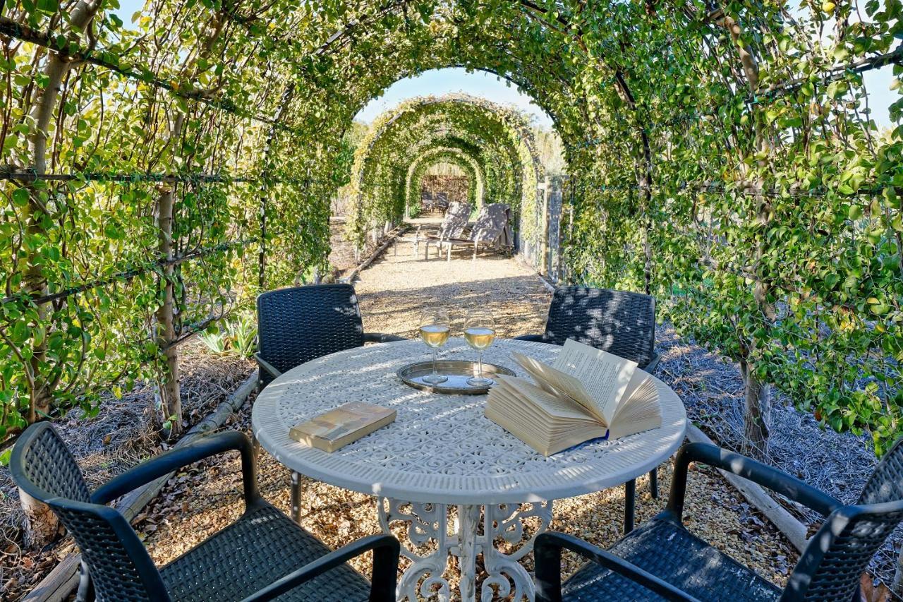 Jus Limin Hotell Montagu Exteriör bild